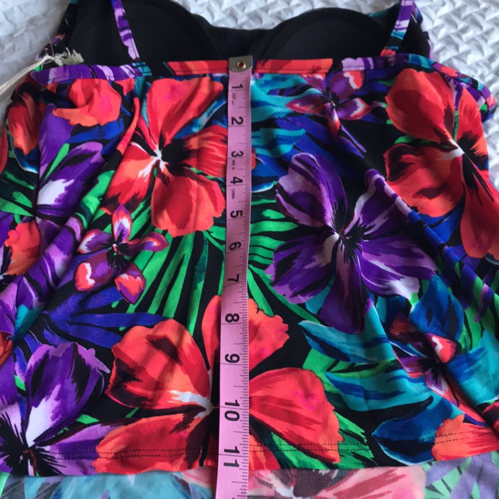 Caribbean Joe Tankini - Picture 10 of 11